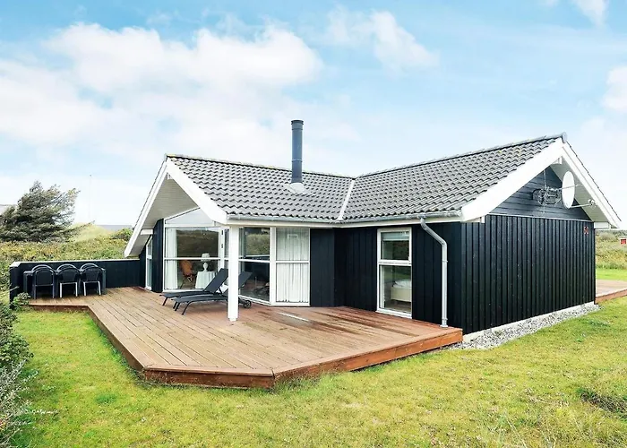 Feriehus 8 Person In Lokken-by Traum